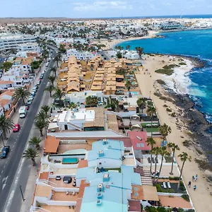 holidayvilla-marina-2-beachfront-wifi-vista-corralejo.in-canary-islands.com/