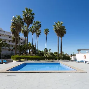 cosy-apartment-near-the-sea-in-las-americas.in-canary-islands.com/